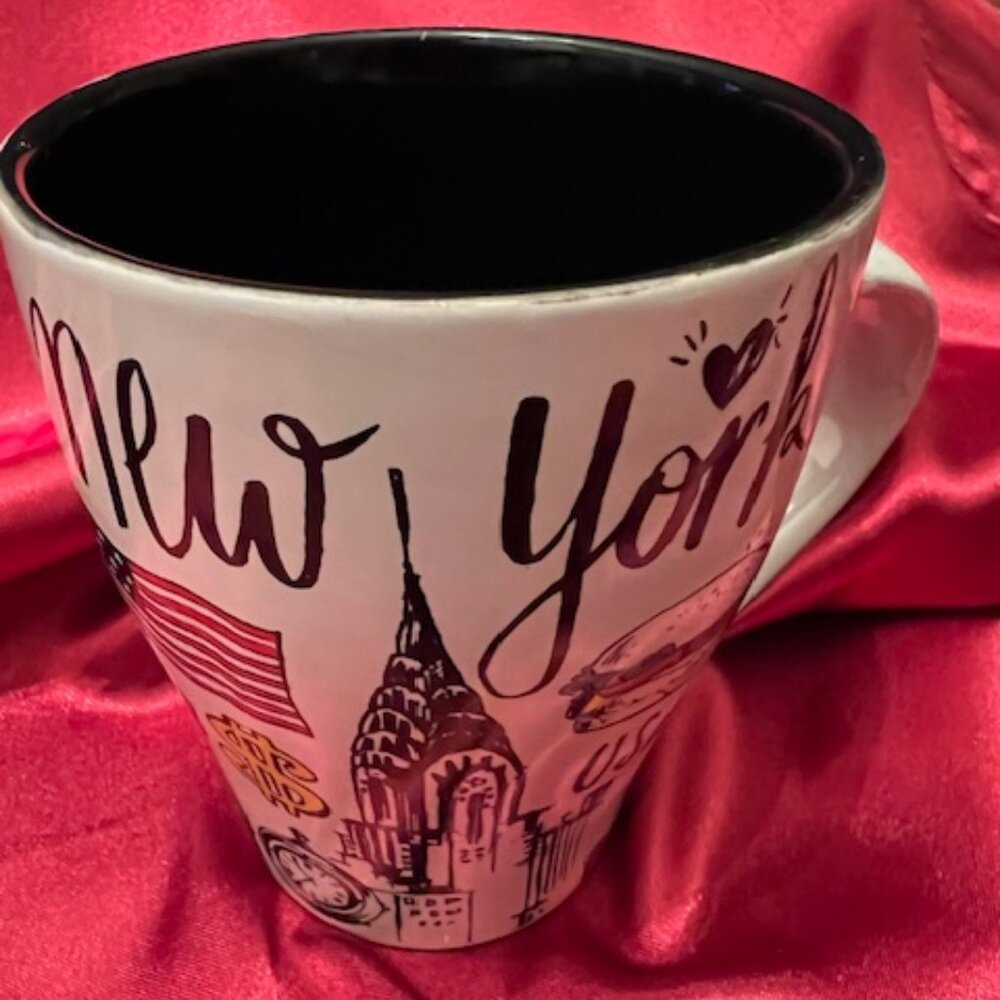 Kitchen Chic New York City mug taxi Statue‎ of Liberty Times Square Vintage